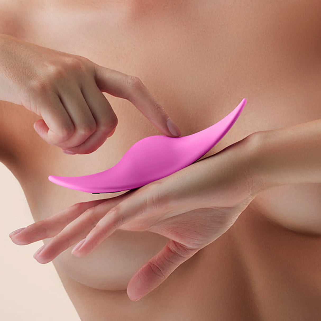Unda Panty Vibrator - Remote Controlled, Slim, Powerful & Waterproof
